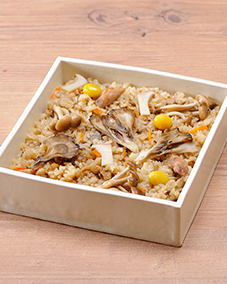 カンタンもっちもち「きのこの中華おこわ風」